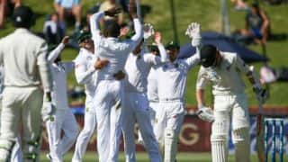 South African bowlers make merry as New Zealand falter to 73 for 4 at lunch on Day 1, 2nd Test
